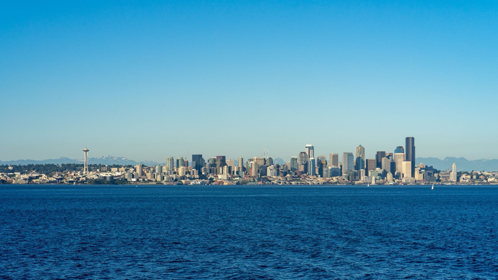 Seattle waterfront and marina moorage