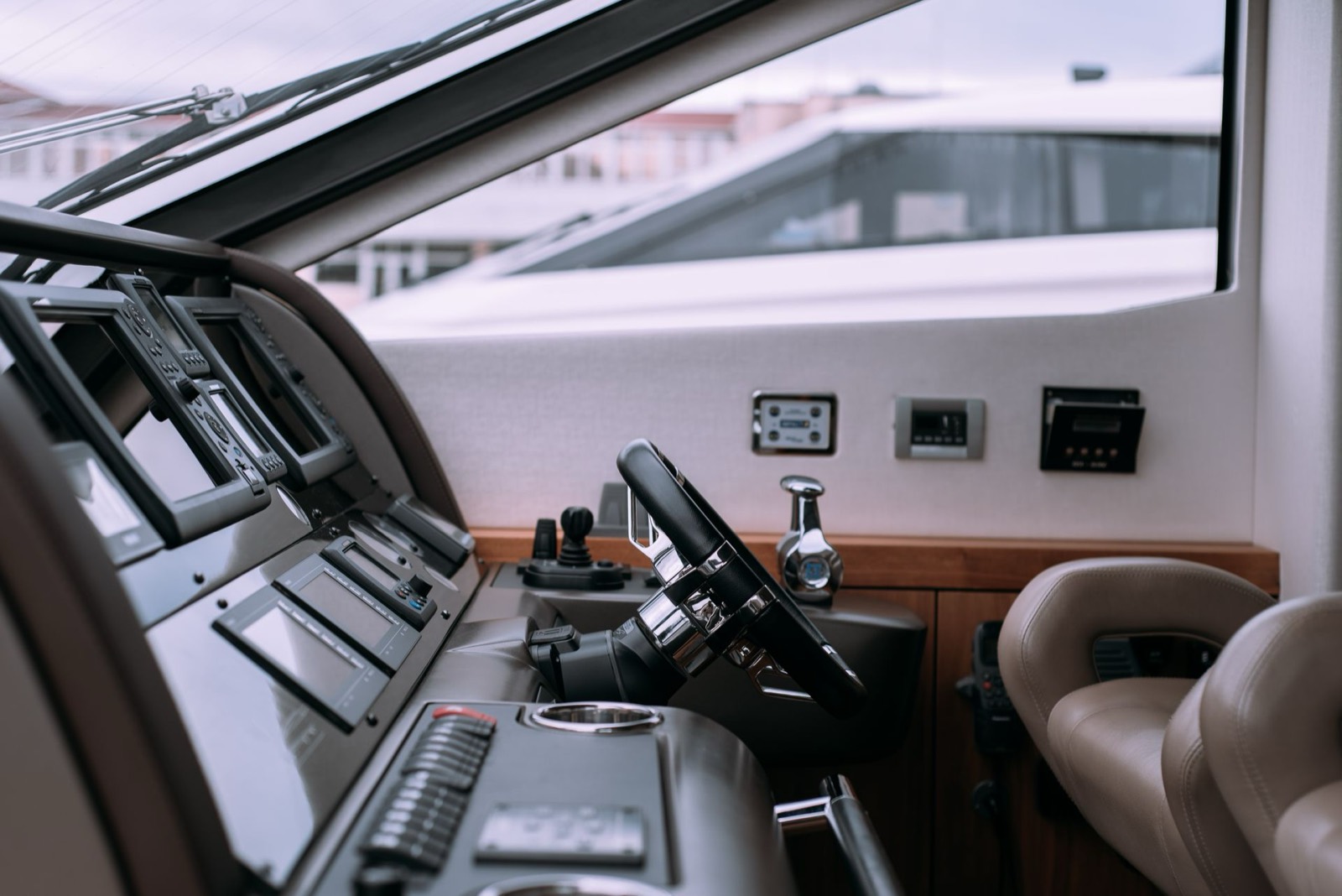 Yacht helm station with instruments and controls